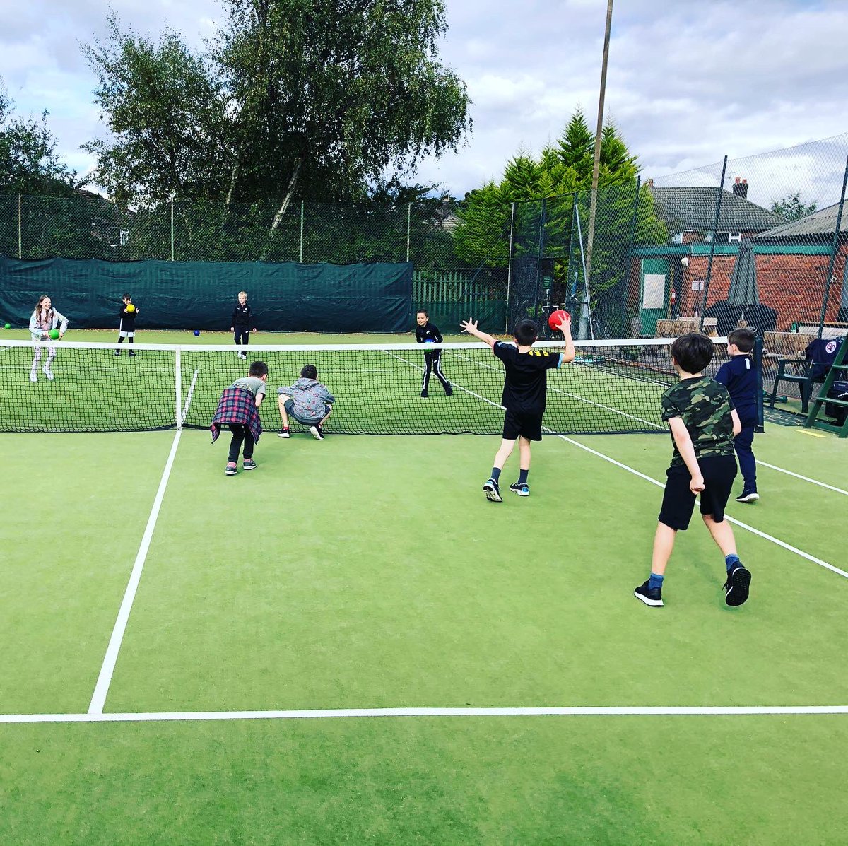 jbdodgeball's tweet photo. Another great dodgeball birthday party for Charlie! Definitely some future dodgeball stars in this group🤾‍♂️The birthday cake wasn’t bad either🍰
#dodgeball #birthday #party https://t.co/1AbQNQIowB