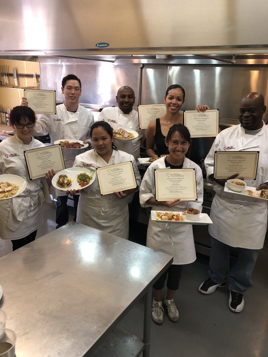 ChefEricCrowley's tweet photo. Master Chef Grads! Next Program starts Wed 10/21 at 6:30pm. Join us!!

#ChefEric #chefsofinstagram #foodie #cooking #cookingschool #cookingclasses #LAcookingschool 
#cookingclasseslosangeles #chefcookingcourses #cookingclassesnearme #culinaryschools #cookinglessons https://t.co/WhdojTwa7z