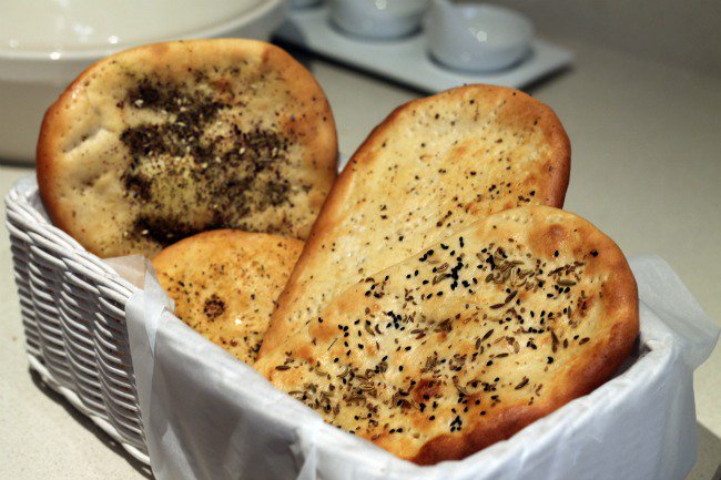 Naan-Roti (Bread) 