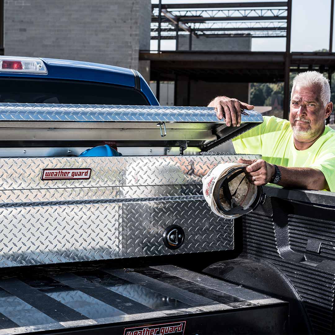 weather_guard's tweet image. Why is the #SaddleBox the most popular #WEATHERGUARD #truckstorage option? Learn more about its legendary #durability, ease of installation, and ability to maximize bed clearance. VIEW MODELS: 
bddy.me/2F0f4w5