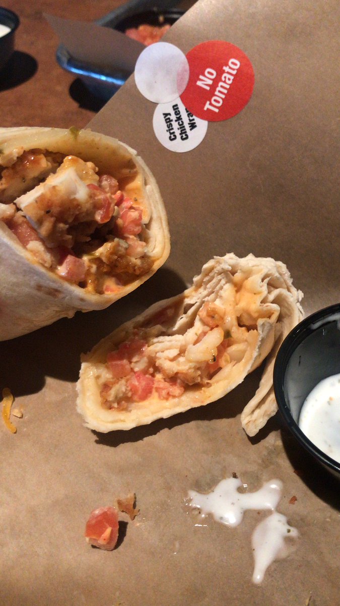 AK_AllDay's tweet photo. @BWWings got ALL the tomatoes and NO lettuce #southfargo #fail #icecoldwrap https://t.co/gBDxU5kfQx