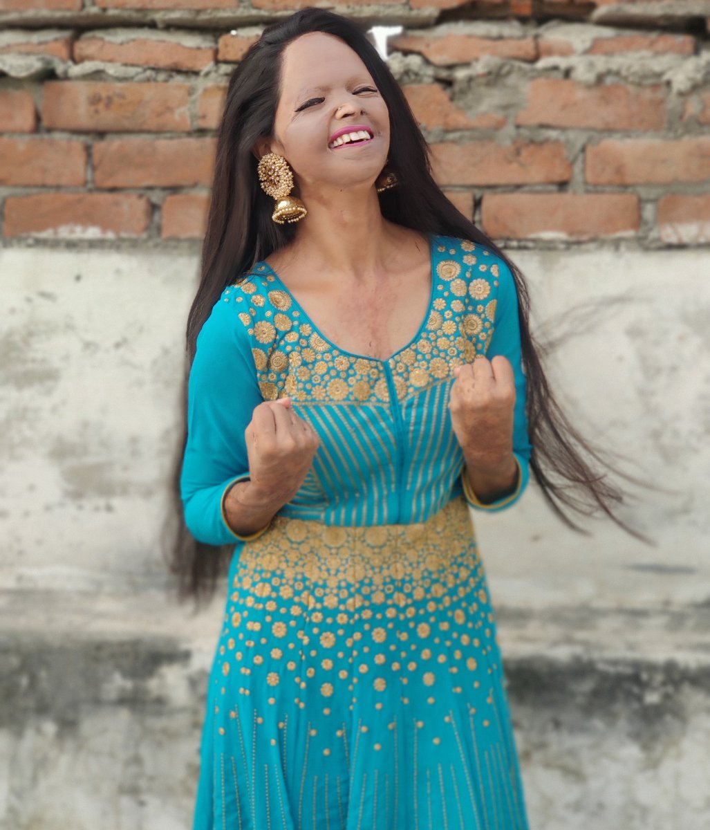TheLaxmiAgarwal's tweet photo. I Am Always Happy....
खुश रहिए खुश रहने दीजिए.... https://t.co/1goG71JVNs
