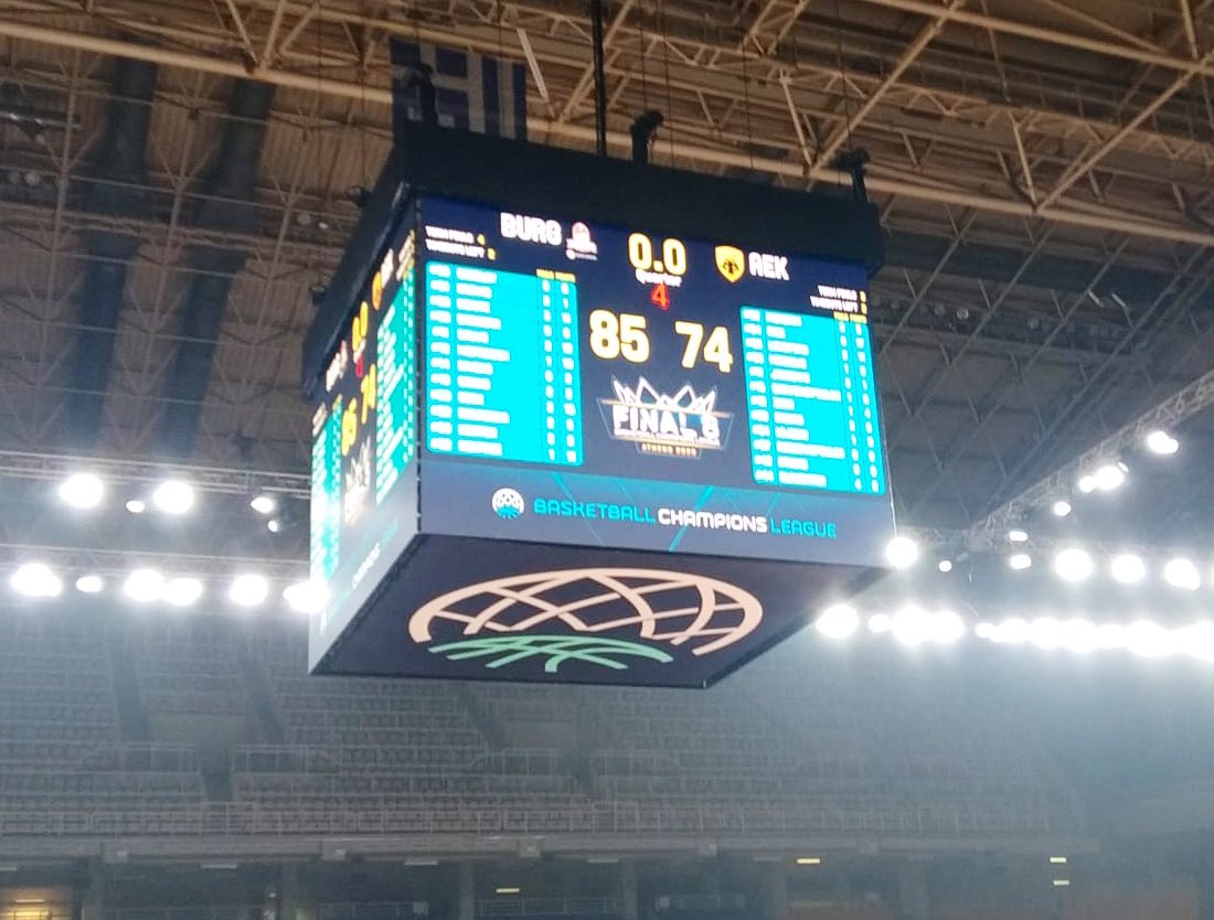 danidelarosa's tweet photo. Han llevado el nombre de Burgos y nuestro deporte #MásLejosQueNunca 
Orgulloso de esa capacidad de lucha y de talento que regala felicidad a tantos burgaleses/as. 
Teníais detrás la ilusión de toda una ciudad, ahora tenéis su aplauso. ¡Enhorabuena @SanPabloBurgos! https://t.co/xoTDHEiv5h