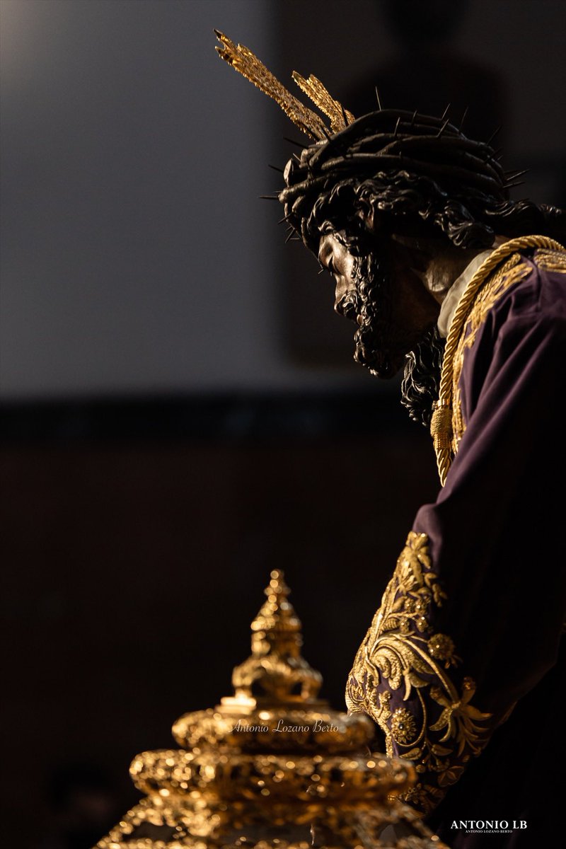 AntonioLB_ph's tweet photo. Veneración al SEÑOR de Sevilla
#GranPoder2020
#GranPoder #Sevilla #Octubre2020 #400aniversario #TDSCofrade #SevillaHoy #SemanaSanta #Dios #SSanta #SSantaSevilla #photography #Canon #canonphotography #CanonEOS6D #Andalucia #Spain https://t.co/IjSiQONT2w