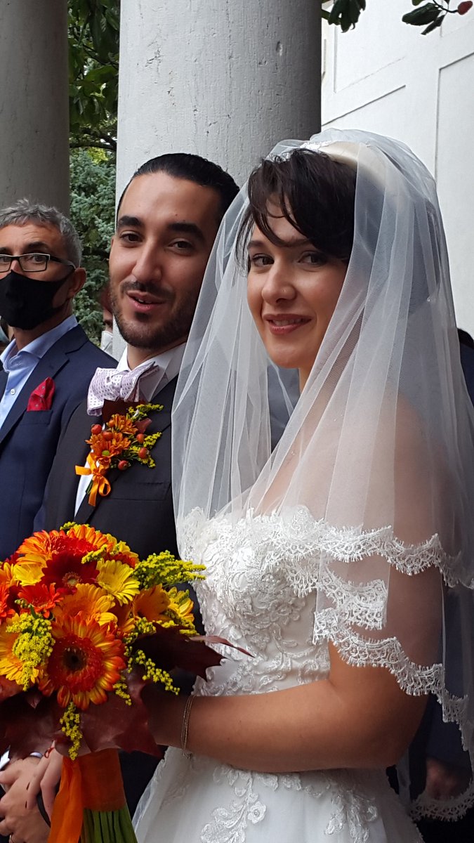 Carlo Trombetta (@trombetta_carl) on Twitter photo <a href="/france_89migli/">Francesca Migliozzi</a> e <a href="/mboltri/">Matteo Boltri</a> specializzandi del IV anno della <a href="/UrologiaTrieste/">Dept. of Urology | University of Trieste</a> <a href="/UniTrieste/">UniversitĂ di Trieste</a> ci hanno emozionato raccontando come il loro Amore sia nato nel nostro comune ambiente di lavoro. Significativa la condivisione di infermieri e Colleghi. <a href="/france_89migli/">Francesca Migliozzi</a> e <a href="/mboltri/">Matteo Boltri</a> specializzandi del IV anno della <a href="/UrologiaTrieste/">Dept. of Urology | University of Trieste</a> <a href="/UniTrieste/">UniversitĂ di Trieste</a> ci hanno emozionato raccontando come il loro Amore sia nato nel nostro comune ambiente di lavoro. Significativa la condivisione di infermieri e Colleghi.