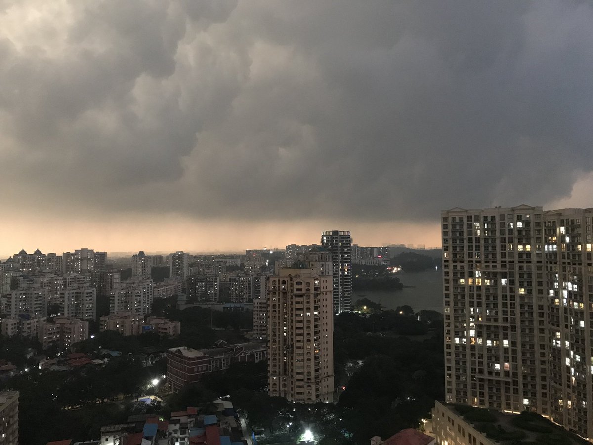 Jayanta_C's tweet photo. From my balcony ... the view remains same, but the moods so different. Reflective perhaps of what we are experiencing in this very uncertain and changing time. #changeofscenery #ThoughtsWhileWatching https://t.co/FLlqdlc7B1