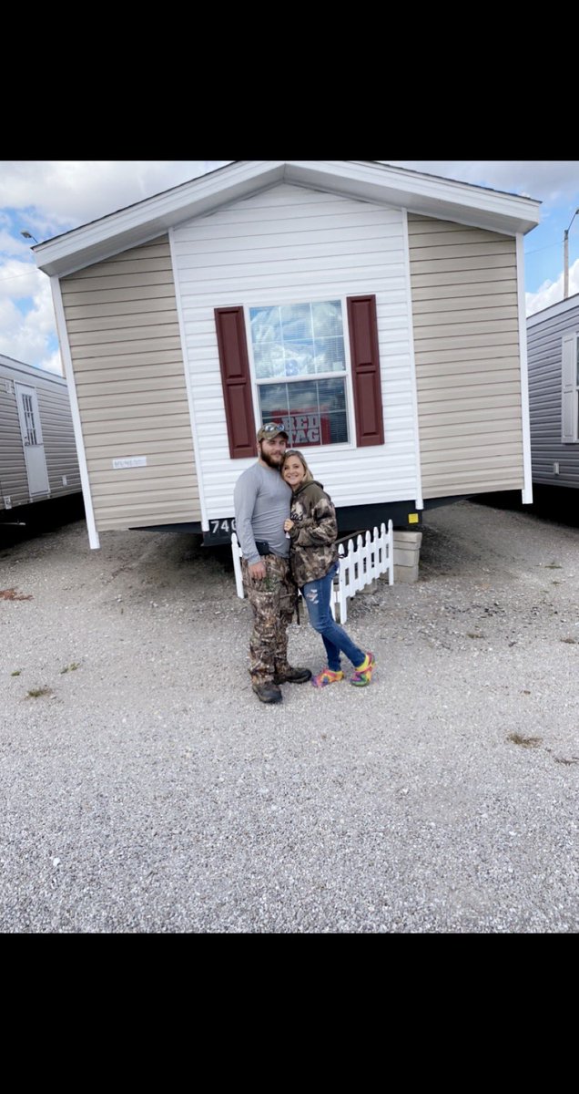 Officially home owners ❤️🥺