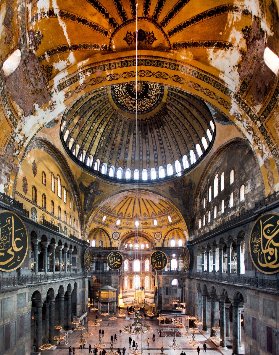 12/ Hagia Sophia, the Holy Wisdom, & the inauguration of the Byzantine style "Procopius described the dome as “a work admirable and terrifying … seeming not to rest on the masonry below it, but to be suspended by a chain of gold from the height of the sky.”"