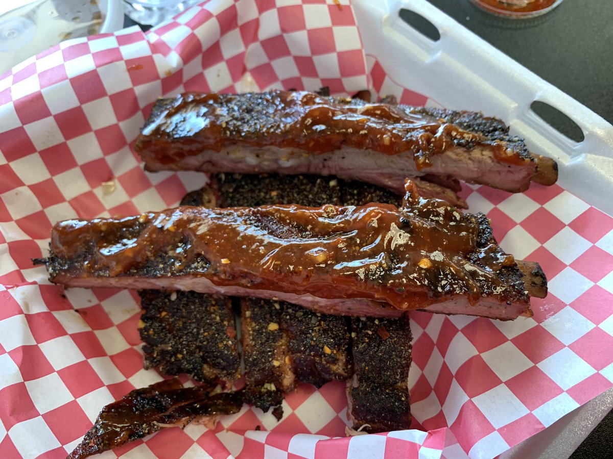 williamseals's tweet photo. Hey Cyclone fans, Big Play @TheMrCurvey & De’Andre Jackson are onto something with their new venture #Unrvld BBQ in West Des Moines! Check them out! https://t.co/UjhCsV3gun