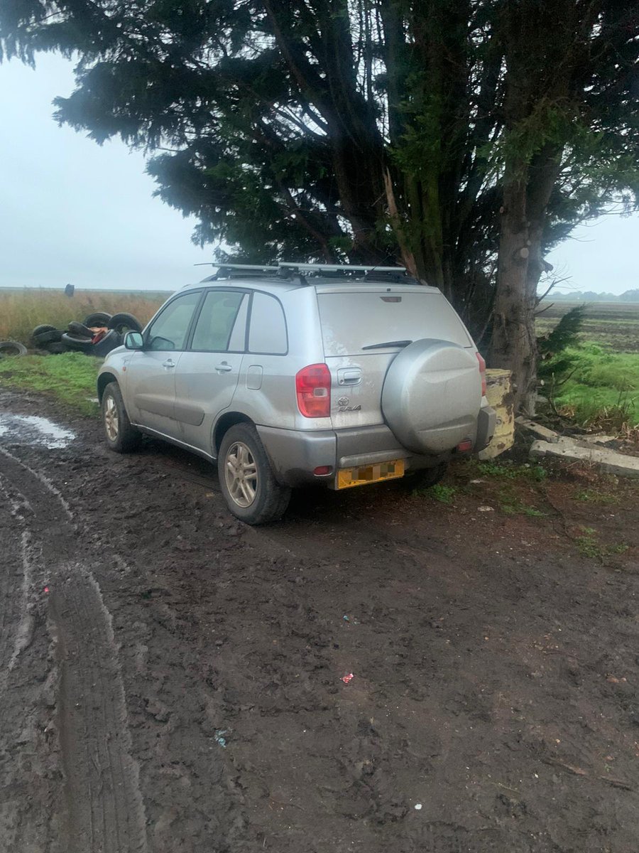 Big hard hit to coursers today after 2 vehicles seized, 2 dogs seized, 6 community protection notices issued, 6 dispersals issued, 3 interviewed and reported. #StartAsWeMeanToGoOn #RCAT #OpGalileo @CambsCops