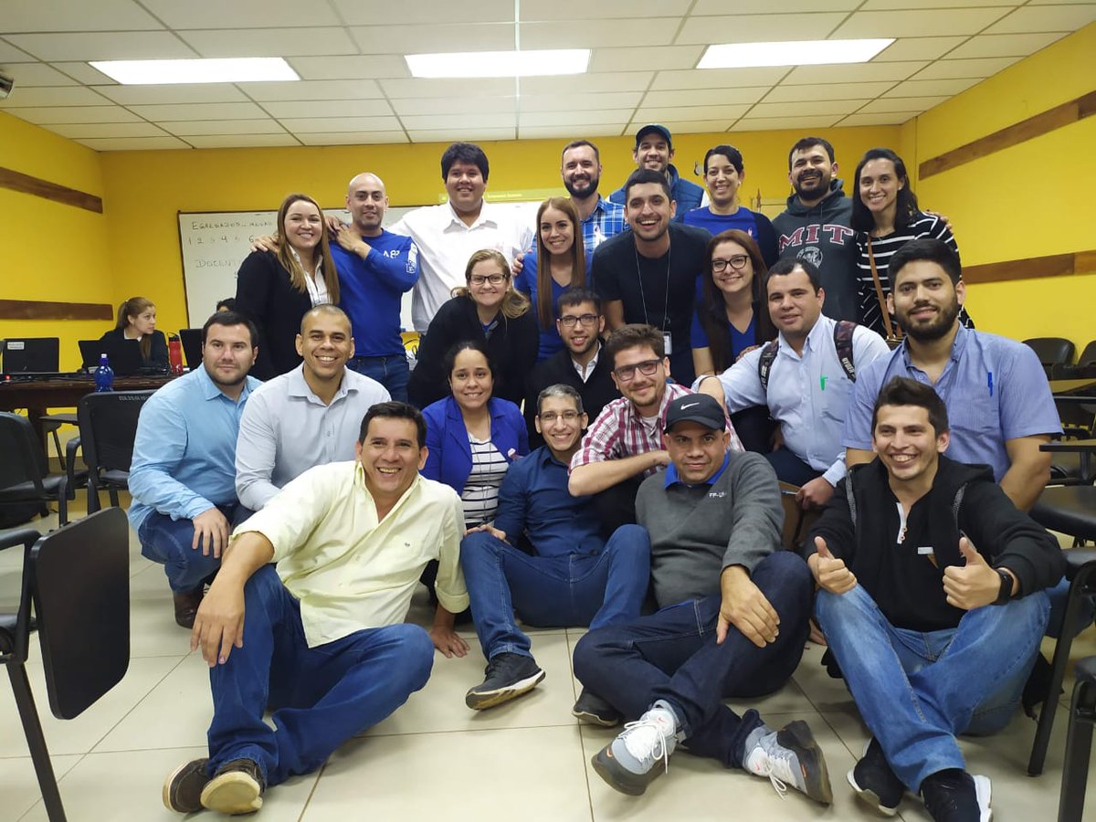 ¡Un año después!

Desde el Estamento de Graduados No Docentes, levantaremos a hombros de gigantes a nuestra Facultad Politécnica y a nuestra Universidad Nacional de Asunción.

¡Gracias Totales!

Representantes de Graduados No Docentes 2019-2022