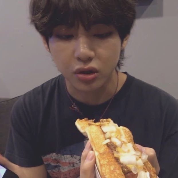 🥺