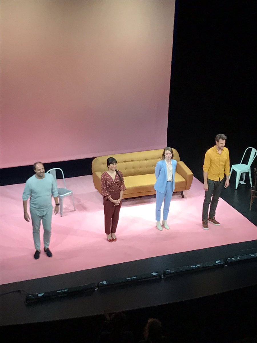 jan_hoekema's tweet image. #YaraAlink #KeesBoot @stefanrokebrand en #NhungDam in mooie voorstelling #Liefdesles, script #NhungDam en #KoosTerpstra . Spanning en psychologisch drama in therapiekamer. Première @Humstu in @theater_haarlem . Coronaproof. Groot respect voor theatermakers en spelers in deze tijd