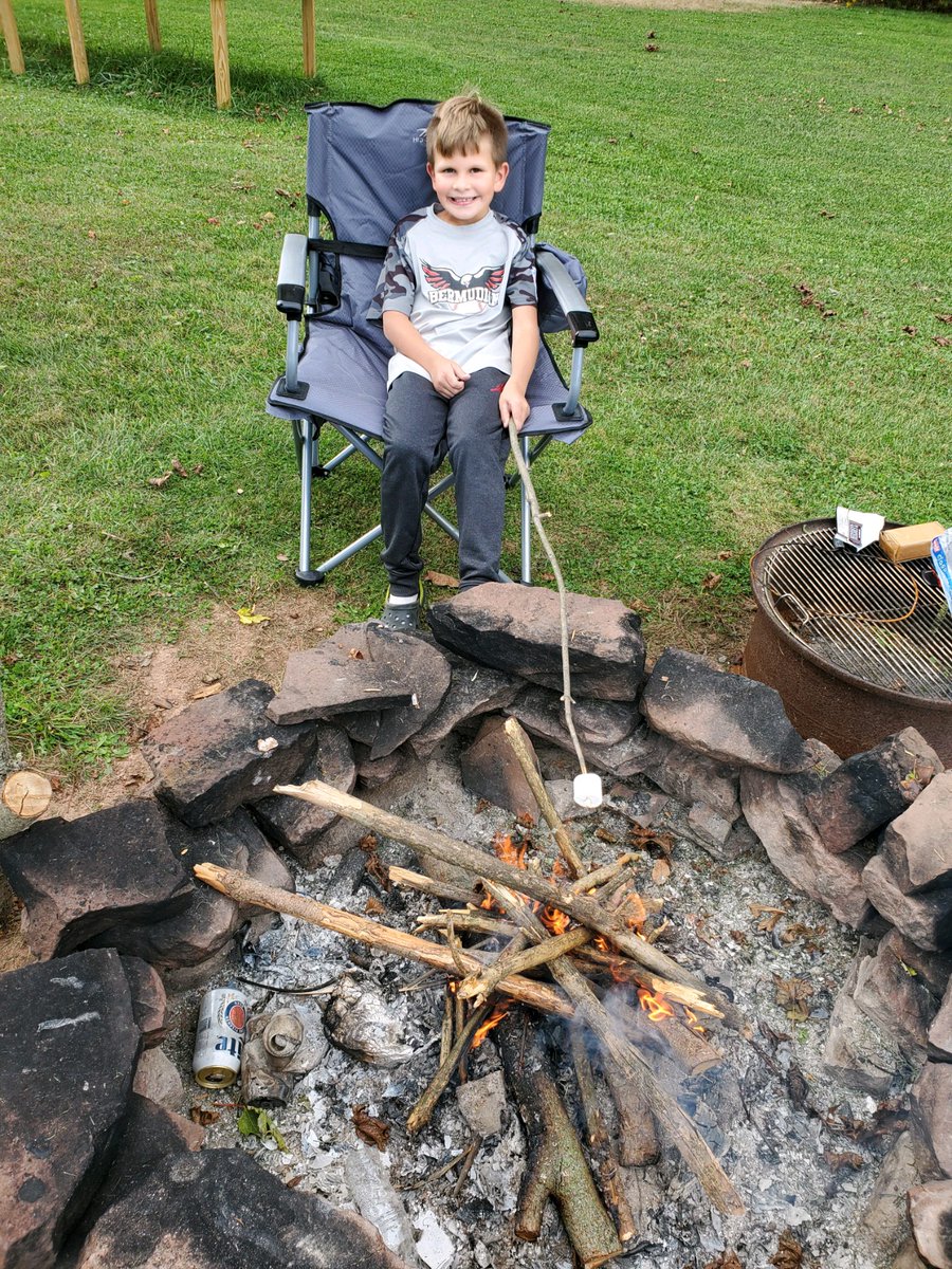 HSauble's tweet photo. Our family had a great time participating in as many activities as we could fit in for the  #BSESFallFest20 ending it with a afternoon snack https://t.co/HFFsHgM2kt