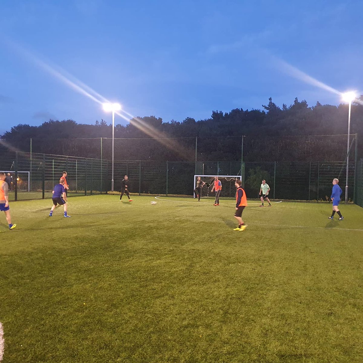 KickStigma's tweet photo. Another fantastic night at football, a massive thank you to the 21 guys who come along!

You guys make this what it is!!!!

A HUGE thank you to Jimmy Scott for coming along and making this an even better night for everyone https://t.co/uwk6GaOsUx