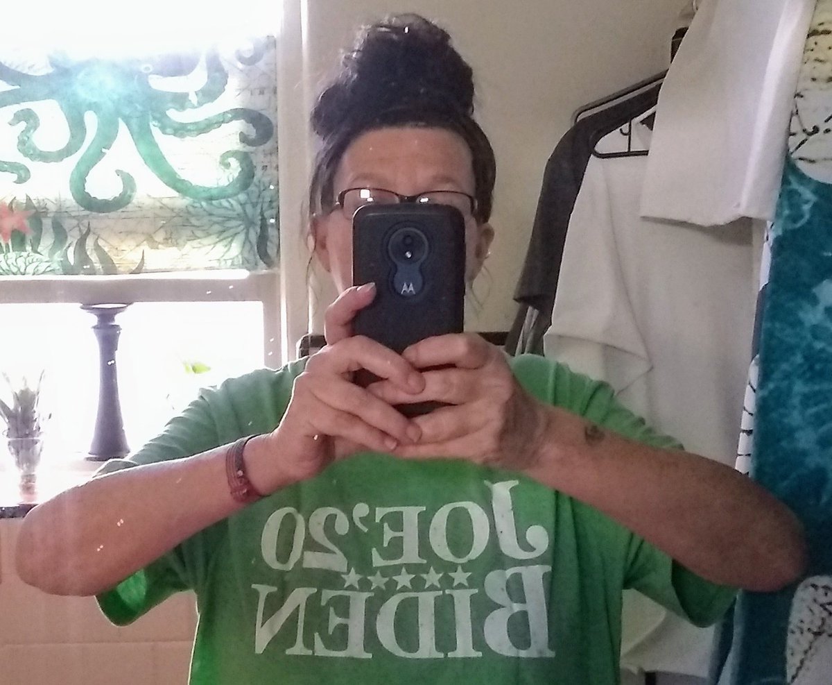 WILLDYE4U's tweet photo. @TruckersVote In @ClarkCountyNV
we will receive a BALLOT
we have the CHOICE
we can
* #VoteByMail
* #VoteEarlyByMail
* #DropOffBallot
* #VoteEarly
* #VoteEarlyInPerson
* #VoteInPerson
* #VoteOnElectionDay https://t.co/7Bm45kgBVz