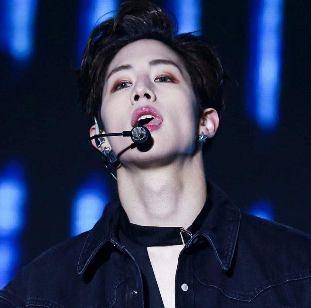 Marks habit of biting and sticking out his tongue(A thread)