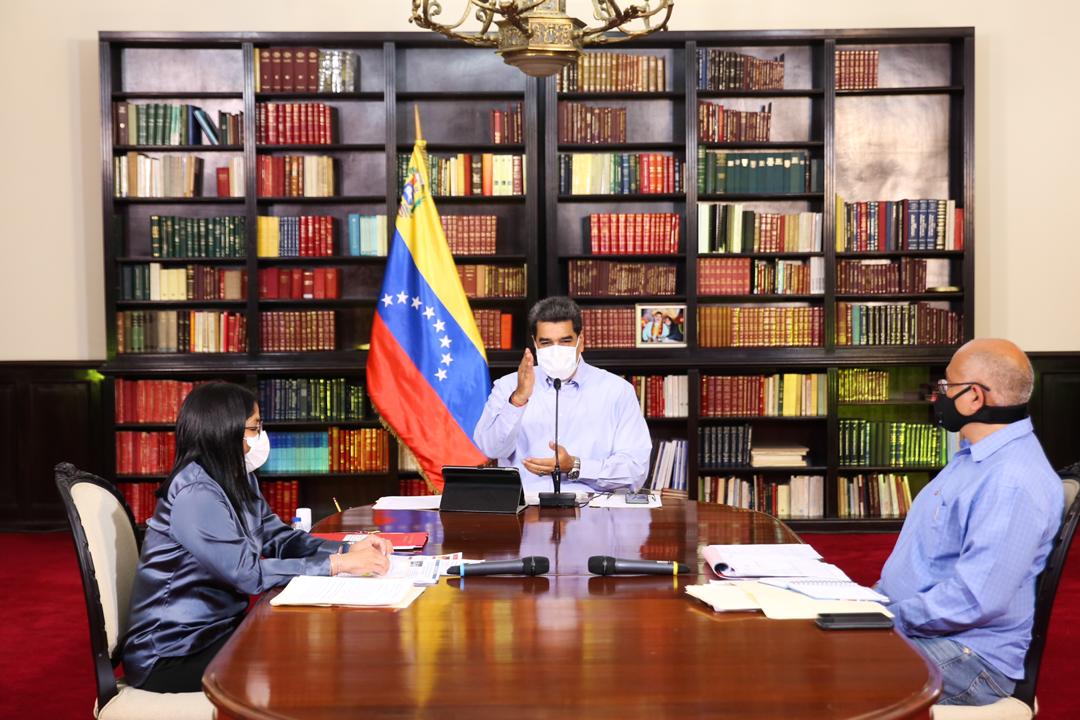 Primera vez en la historia que Venezuela participa en la Fase 3 de prueba de una vacuna que va a salvar a la humanidad de la Pandemia. Una vez superada todas las etapas se aplicará por fases, desde los más vulnerables hasta llegar a toda la población. ¡Es Histórico!