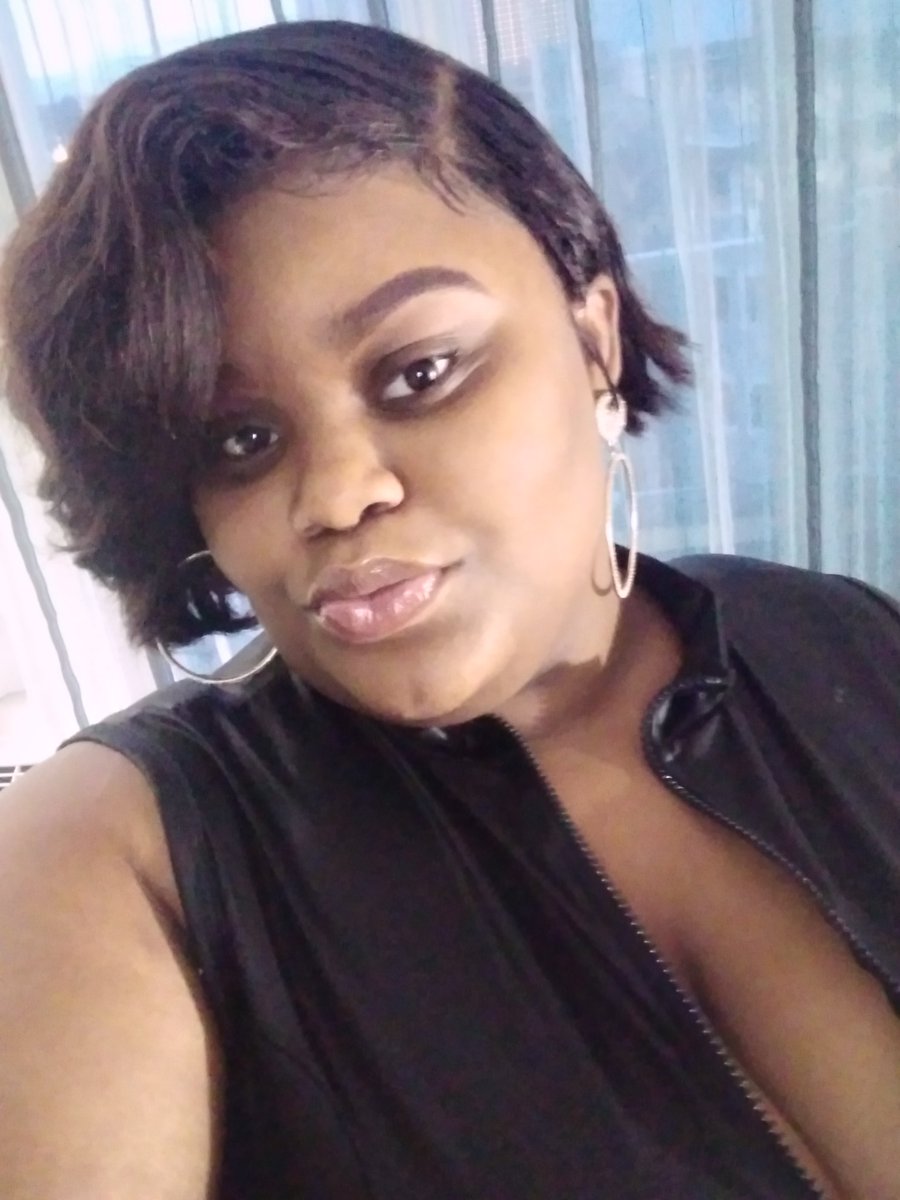 ThatsTuffENT's tweet photo. This girl I will go to war for. Don't fuck with her and I won't have to come looking for you. #KingE #QueenRoz #TuffGang https://t.co/g13ODRSTTm