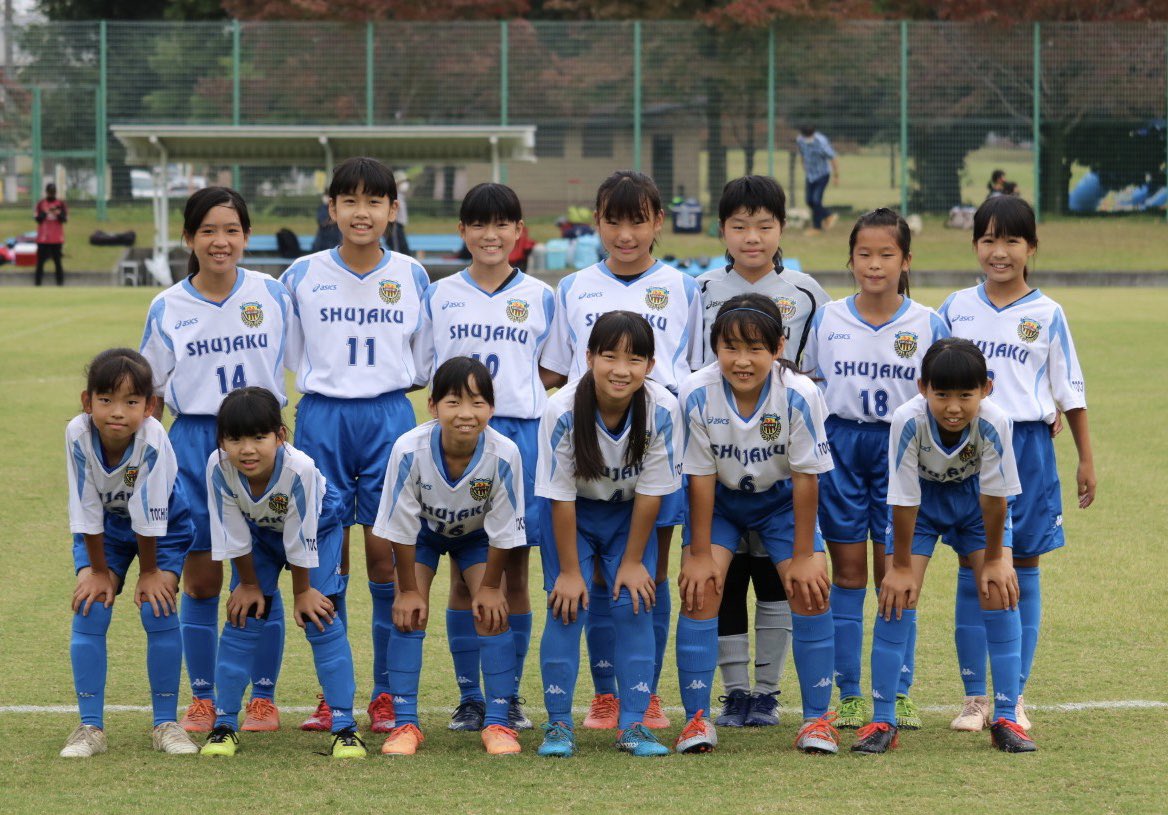 女子小学生サッカー