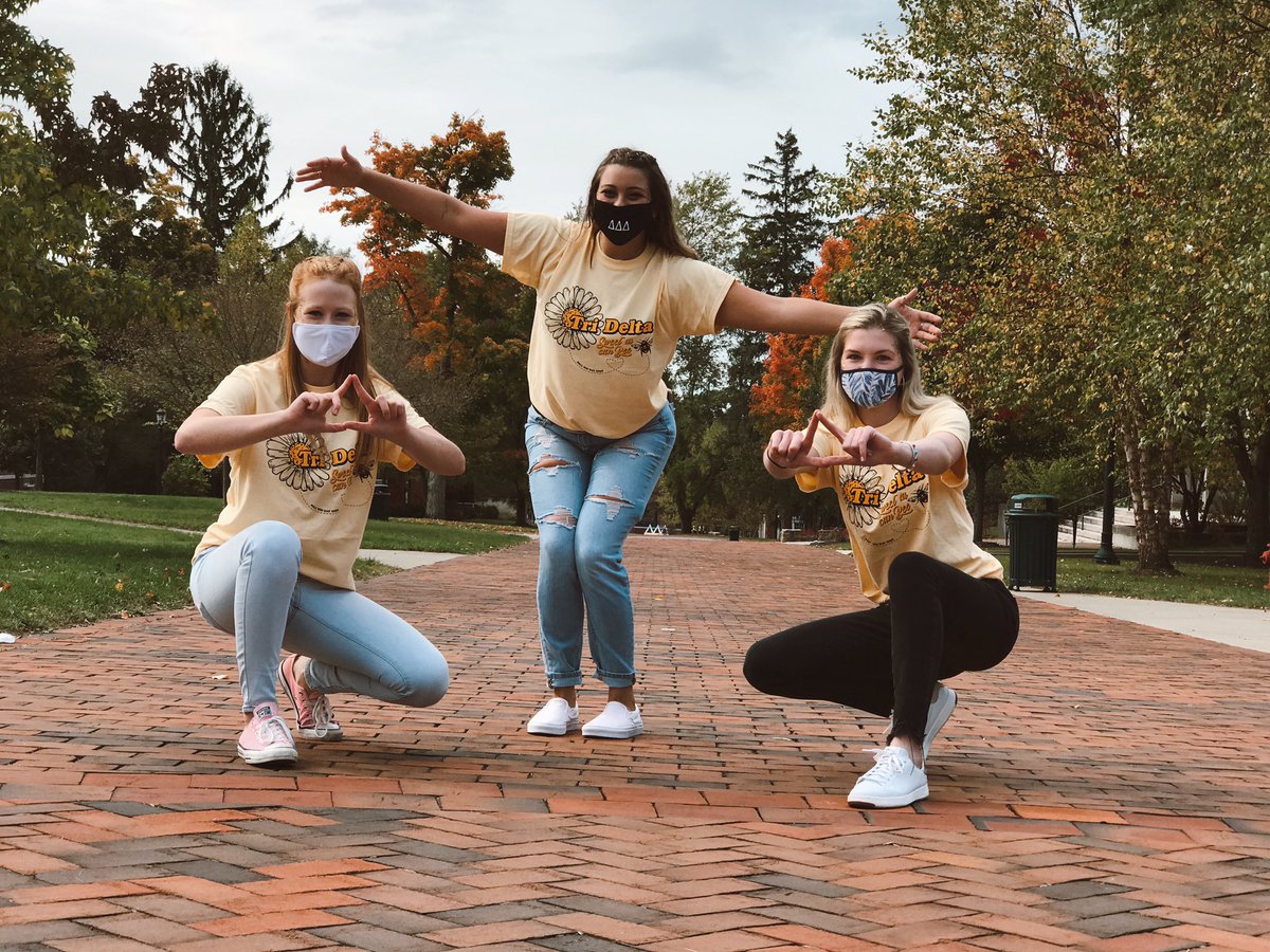 ACTriDelta's tweet image. Welcome to the gooDDD life Katherine and Taylor! We are so excited to have you both as our new pearls 💙