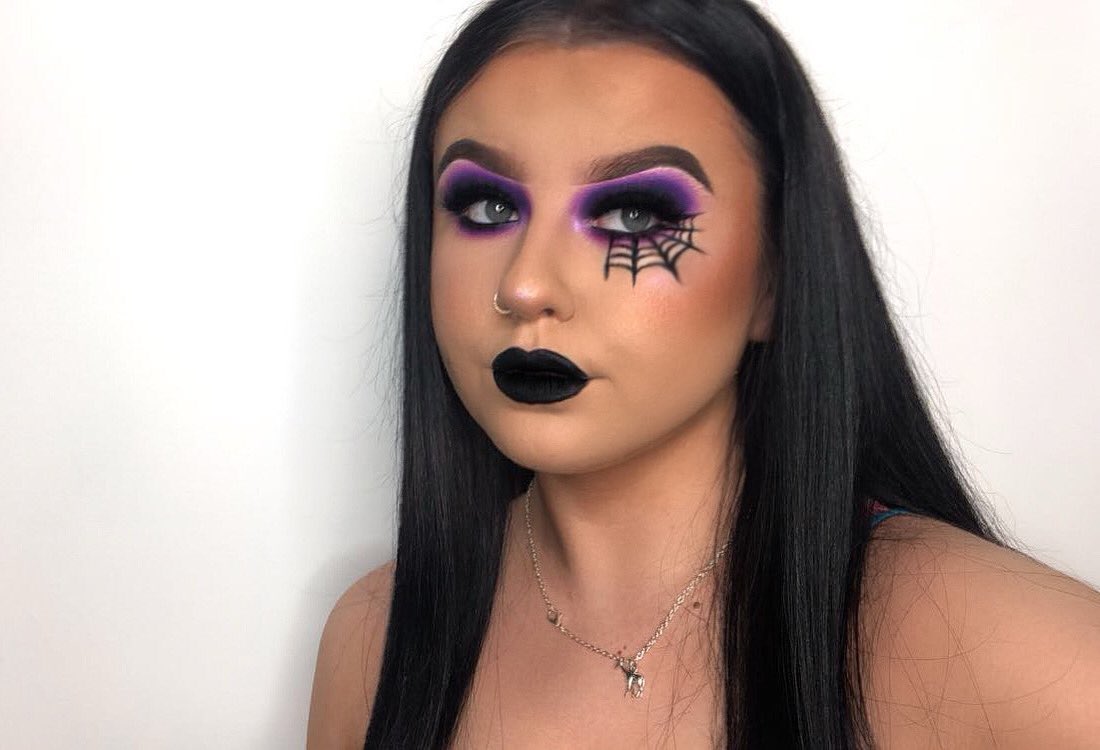 Caught in a web🕸🕷