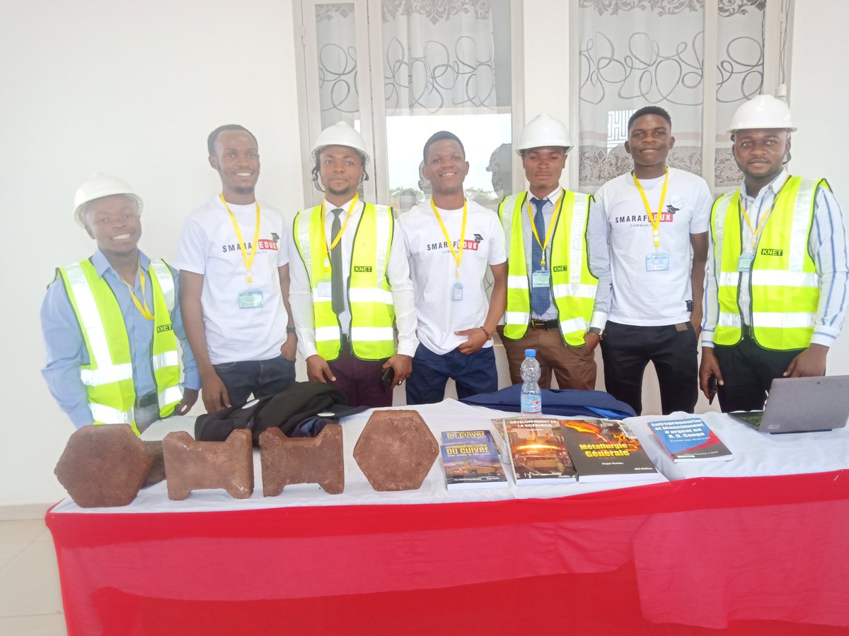 SmarafDRC's tweet photo. "L'apport de l'ingénieur au développement durable de la société" Thème de la conférence organisée par la faculté polytechnique de l'UNIKOL.
 
SMARAF SARL a présenté @SmarafEduk une initiative pour la promotion des STEM en RDC.

#UNIKOL #Polytech #STEM @stemdrc #SMARAF #SmarafEduk https://t.co/HD5lv0XmzV