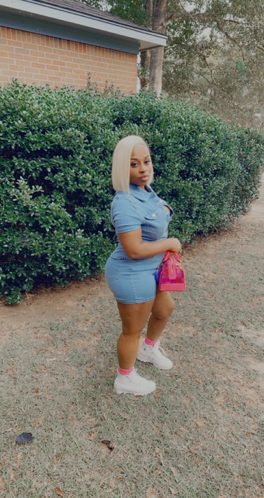 👱🏾‍♀️💗