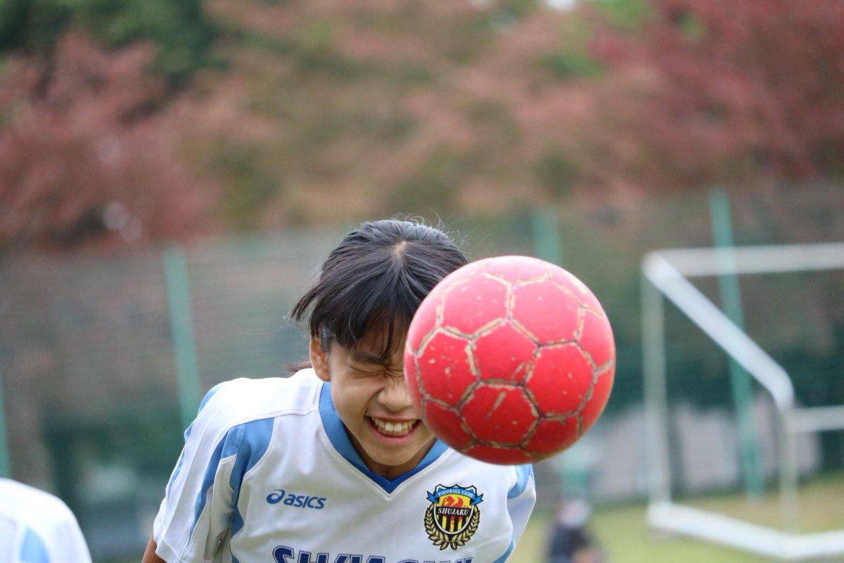 女子小学生サッカー