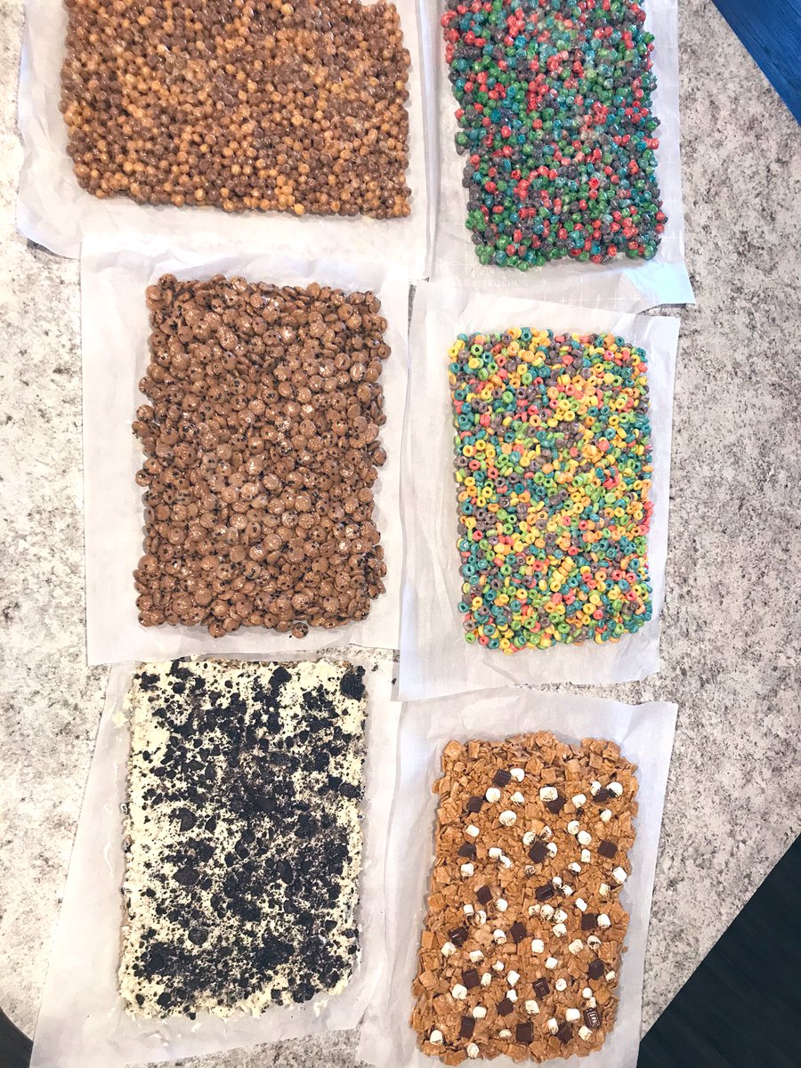 Dboss_'s tweet photo. Variety of flavors ๐ง๐ฝโจ #adultsnacks https://t.co/TbKEUwI5Zq