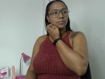 #WhootyBooty on #CHATURBATE africa_naughty on #WebCam goto bit.ly/3cVDfaZ #bOObs #Curvaceous #ebony