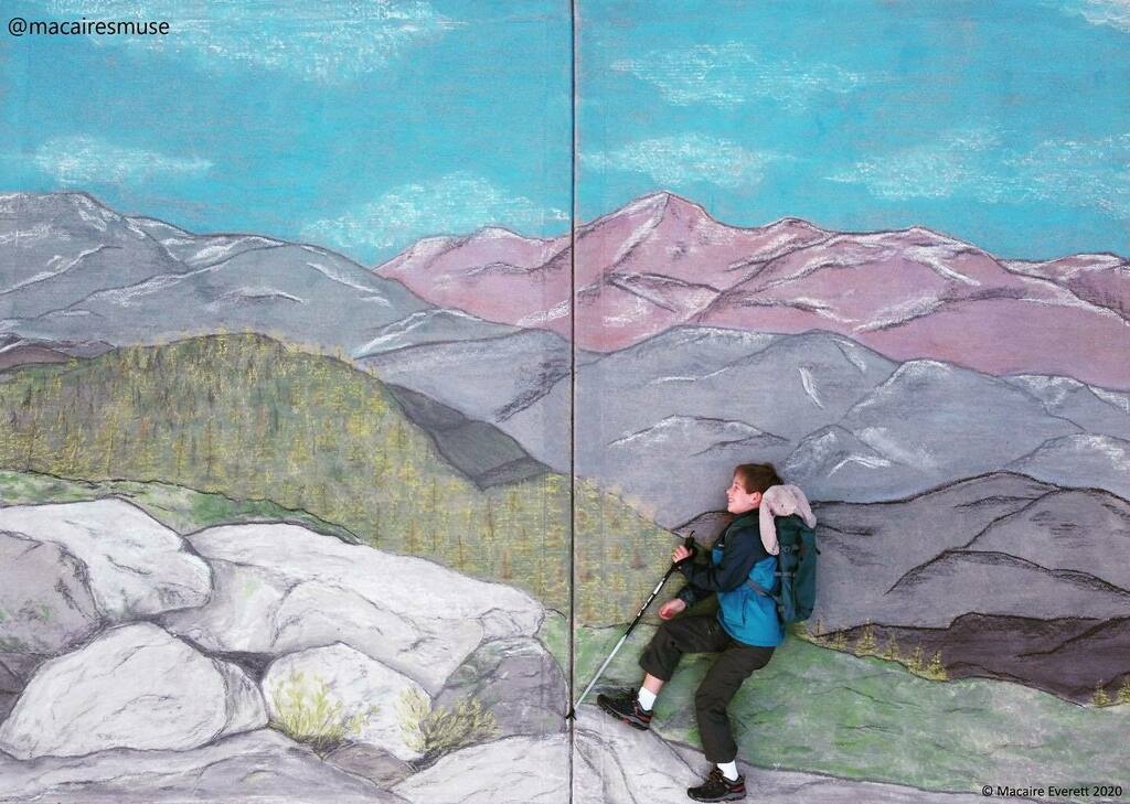 macairesmuse's tweet photo. Hiking with Hopper
#camandhopper
@crayola @rei @patagonia @lonelyplanet @romper @frommers @arcteryx @hikingtheglobe @cityofcos #sayitcolorfully #chalkyourwalk https://t.co/qJGdsyYquk