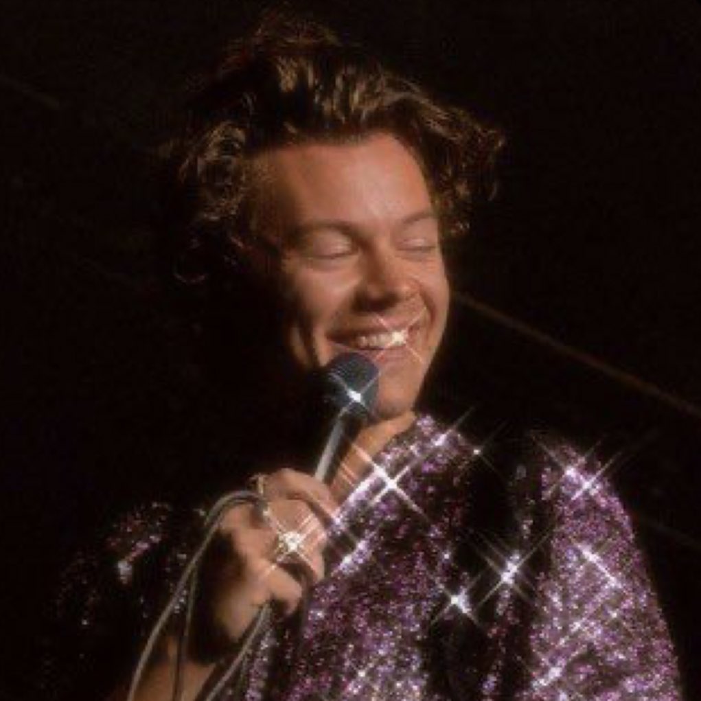 bakerbcys's tweet image. treat people with kindness 💗