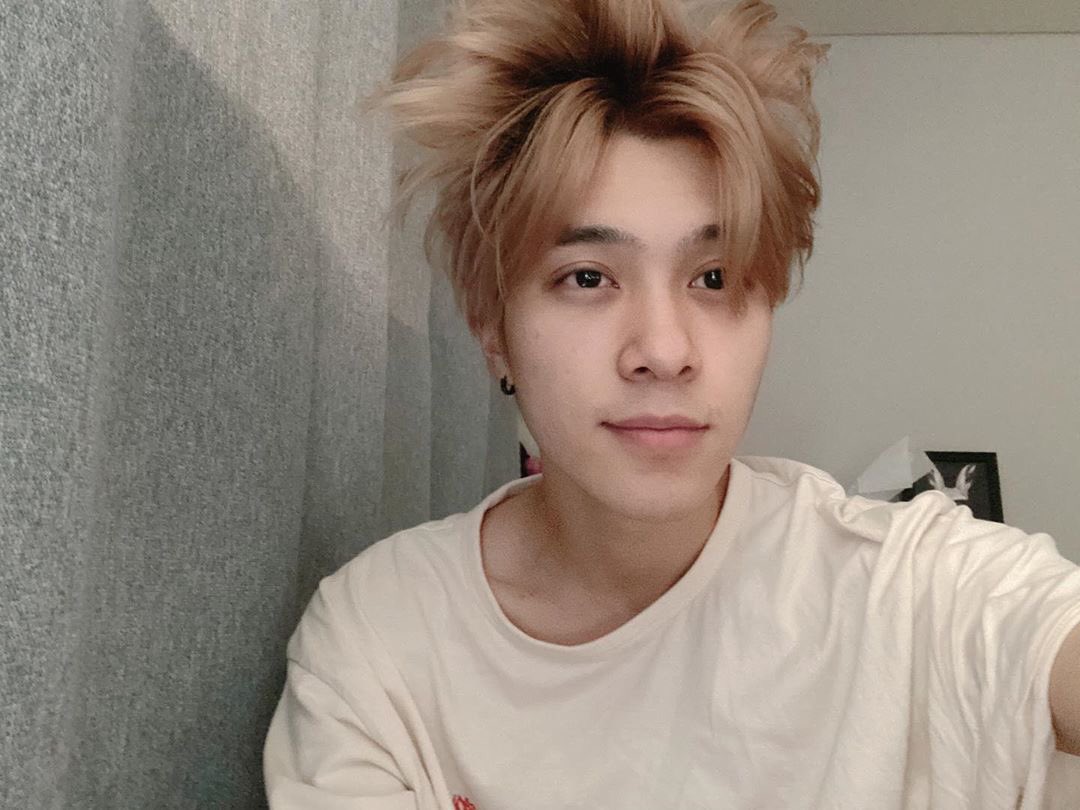 WayVLATAM's tweet photo. [201004 #HENDERY — Actualización por Instagram]

“🤤”

📎https://t.co/rgQMzKnQWc

#WayV #威神V #WeiShenV https://t.co/Nb8fKTZYjk