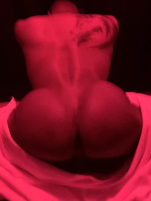 Watch Call me Mr. Silver's leaked NSFW photo on TwXstars