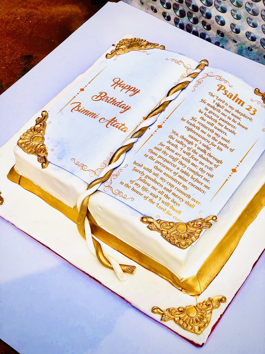 Ilorin Cake And Smallchops Plug Tallest Cake Made From The Stables Of Nancy Treats Challenging But We Did It W Pretty Proposal Cake For A Lovely Lady It S The