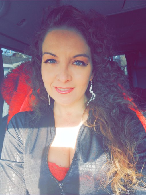 TW Pornstars Oksana. Pictures and videos from Twitter. Page 11