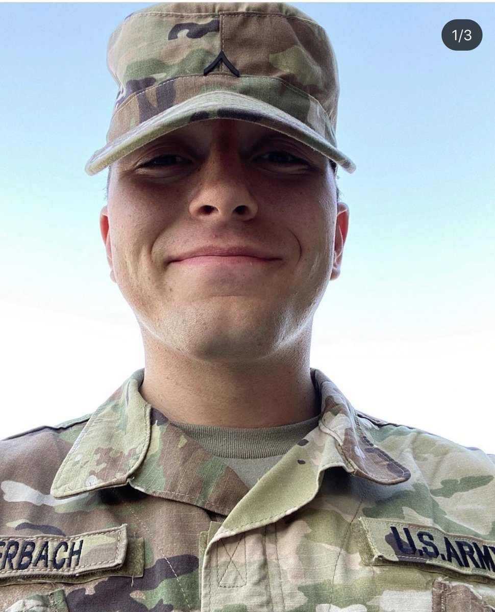 CharlieCotton12's tweet image. #whyistand @Tim_Lauterbach @TristanPorcelli