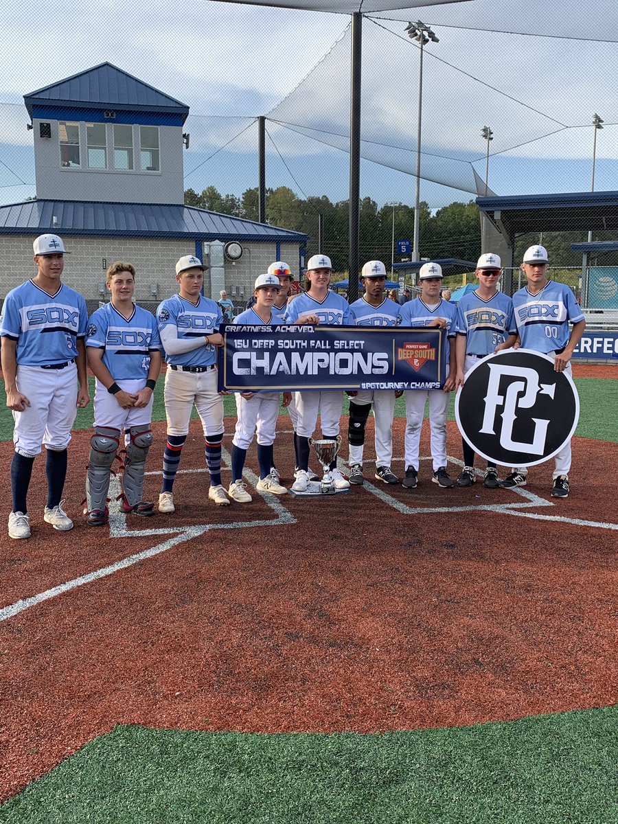 eastcoastbball's tweet photo. Congrats to 2024 Sox - Powell on winning the championship in the 2020 @PerfectGameUSA 16U Deep South Fall Select Championship today.  Congrats to Frankie Randall on being named MVP of the tournament. @MarucciDugout https://t.co/yELQ6TjNGi
