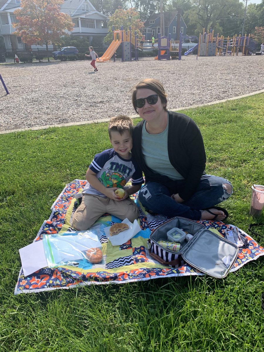 Mrs. Papp (@lkwdhayesk) on Twitter photo 