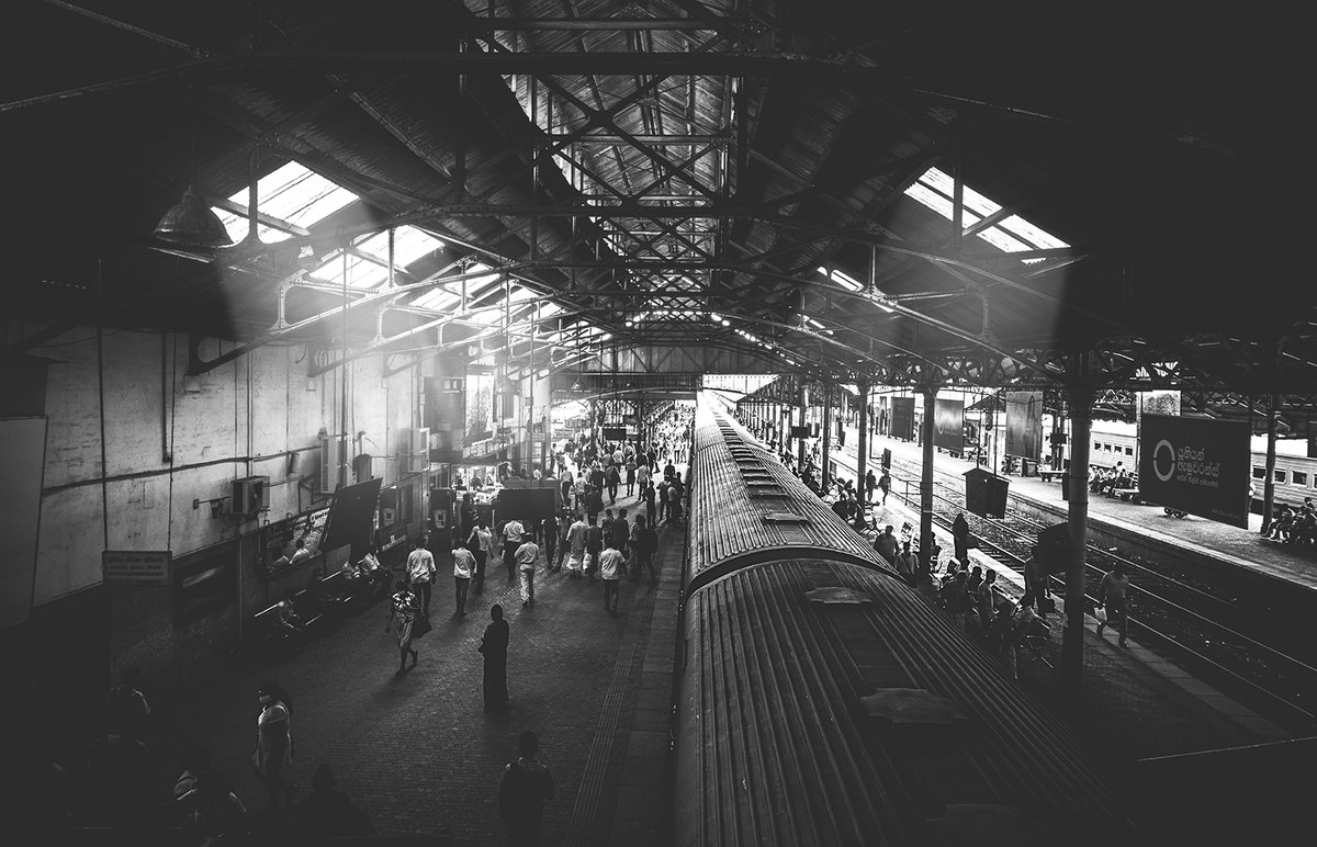 S_MorningLight's tweet photo. WAITING TO BE MET
Morning at the #ColomboFortRailwayStation. #SriLanka, Sept 2020... [more@ https://t.co/NgpAnn4eY7]

#M6MkII &amp; #15_45mm courtesy #Canon_SL.

#architecturalphotography #blackandwhitephotography #Britishheritage #Colombo #Victorian #everydaySriLanka #lifeinColombo https://t.co/QzIK0VAWMO