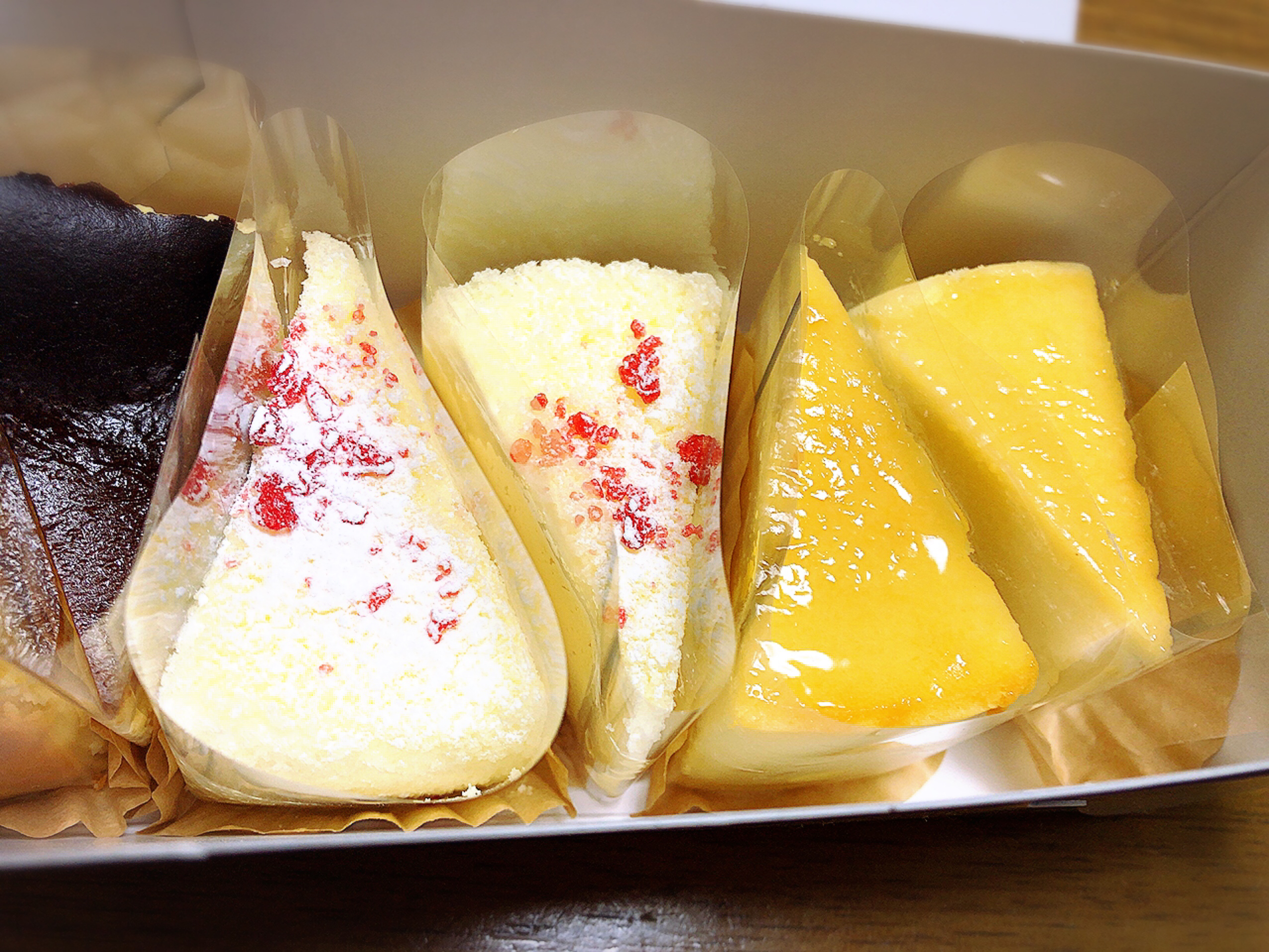 岐阜おいしいもの巡り Sur Twitter チーズケーキマニア 岐阜市茜部菱野1 54 正木岐阜線沿いにあるチーズケーキの専門店 見逃しやすいので注意です 色々な種類のチーズケーキがあって目移りしてしまいましたが 今回はそんなチーズケーキを一度に楽しめる