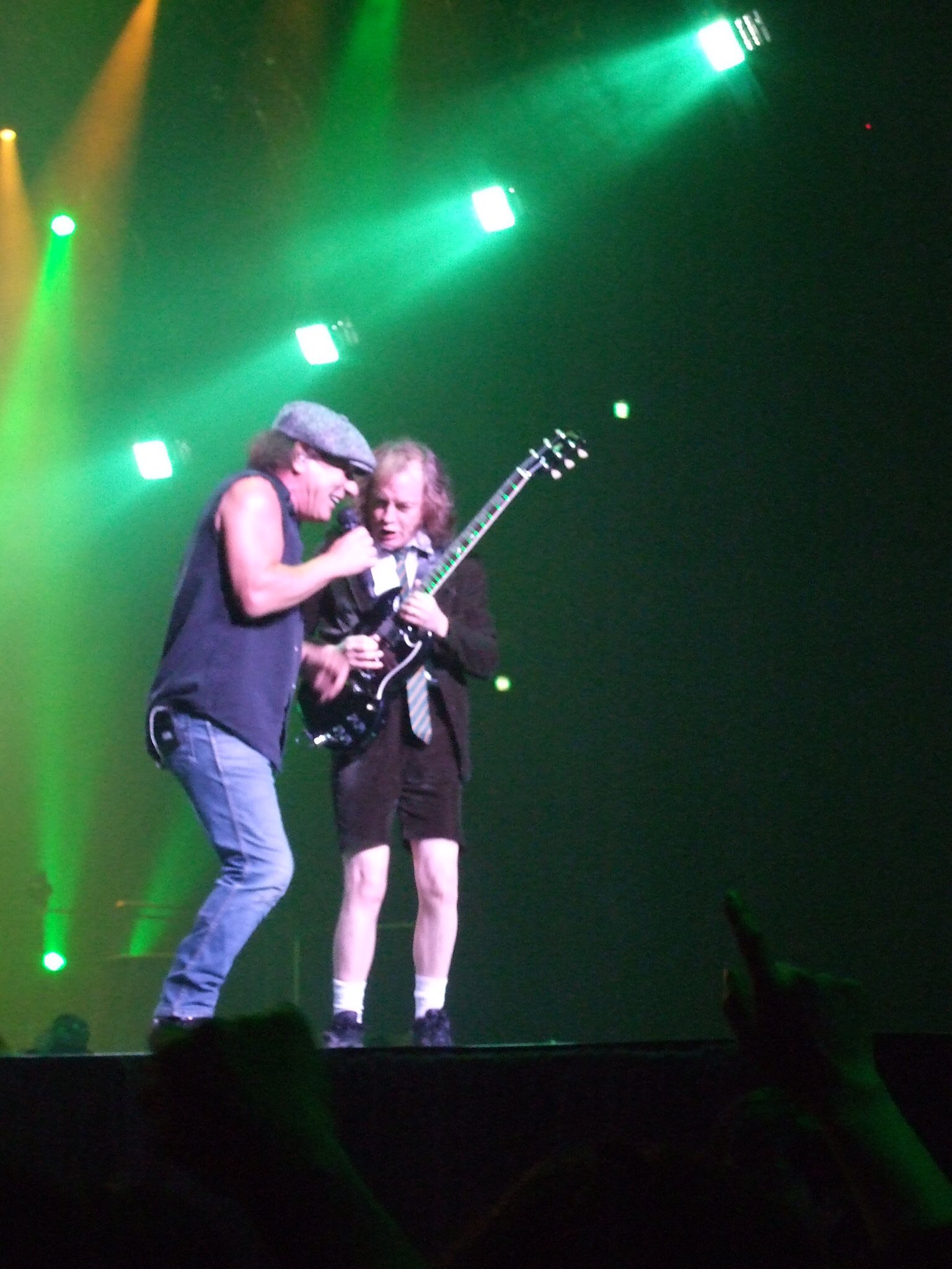 Happy birthday 
Brian Johnson
March 12, 2010
Saitama Super Arena 