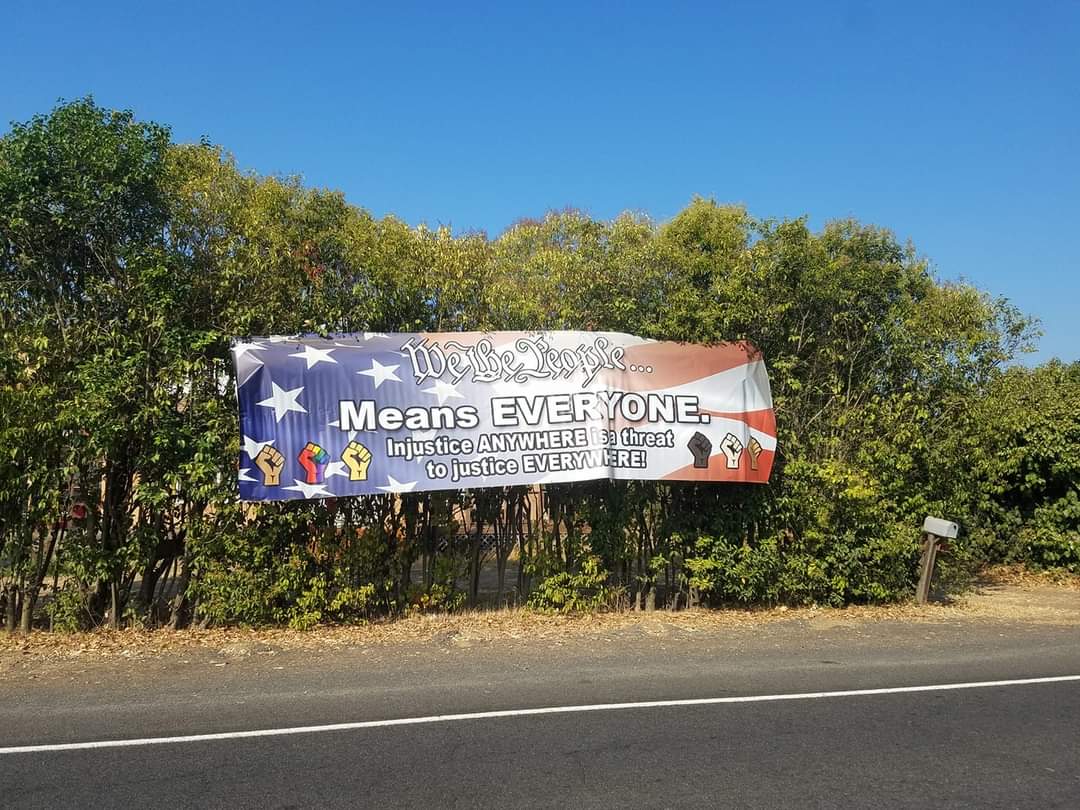 DeltaLady2's tweet image. Saw this today. 🙂 Amen!