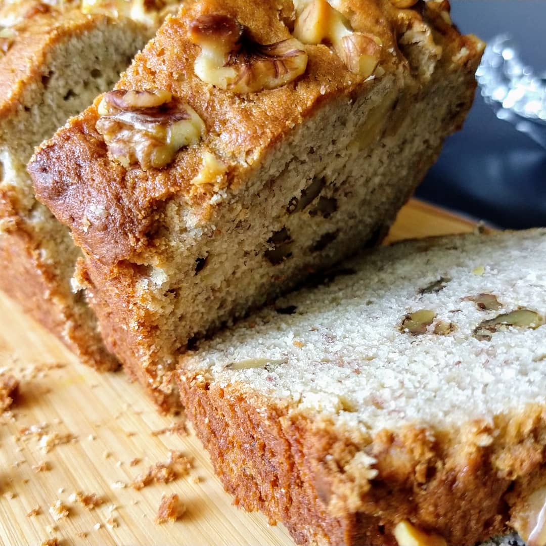 AnnamYumm's tweet photo. Moist Banana Walnut Bread
#baking #banana #walnut #Foodie #Bread #homebaking 
Video : https://t.co/UG8V3lZUKR https://t.co/msdWs0Pc7C