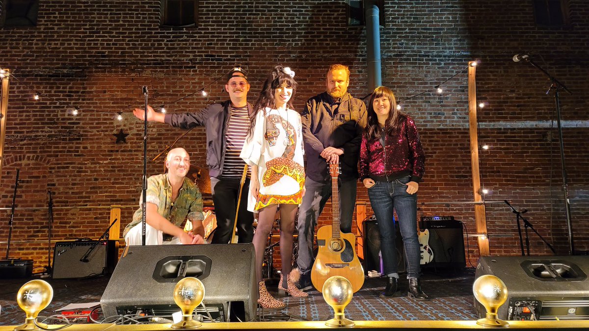 I had SUCH a great night for my debut show with this incredible band! Thank you to them, to all who came out and to all who put the show together. #Grateful  I ❤️ YOU ALL! <a href="/CaleParks/">Cale Parks</a> <a href="/michelleobacon/">Michelle Bacon</a> <a href="/NumberJuanSon/">Jared White</a> Jacob (doesn’t have <a href="/twitter/">Twitter</a> 😂)