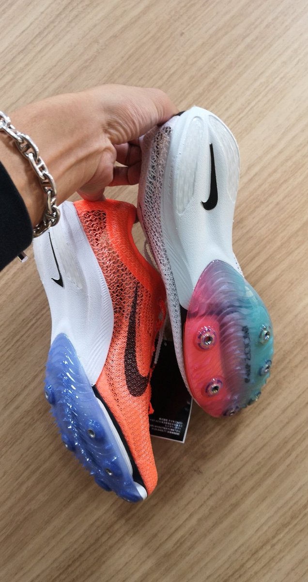 大谷 遼太郎 Nikeのエアズームヴィクトリー 白とマンゴーカラーが在庫あるみたいです 渋谷b Dにて 地方在住の方も銀行振込で対応可能とのこと 大谷 遼太郎 Nikeのエアズームヴィクトリー 白とマンゴーカラーが在庫あるみたいです 渋谷b Dにて 地方在住の方も銀行振込で対応可能とのこと