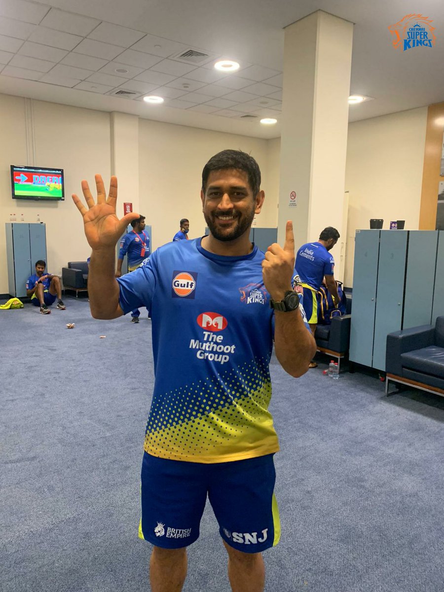ChennaiIPL's tweet photo. Nandri filled Thala Dharisanam as our Twitter fam becomes 6 Million Strong! #SixerOnTwitter #WhistlePodu #Yellove 🦁💛 https://t.co/GJc6vBYf39