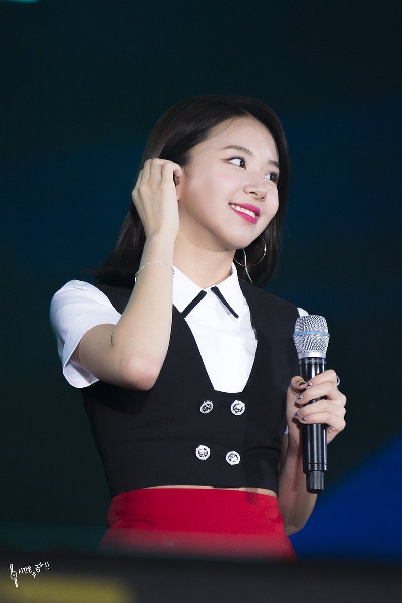 i miss her mid black hair so much