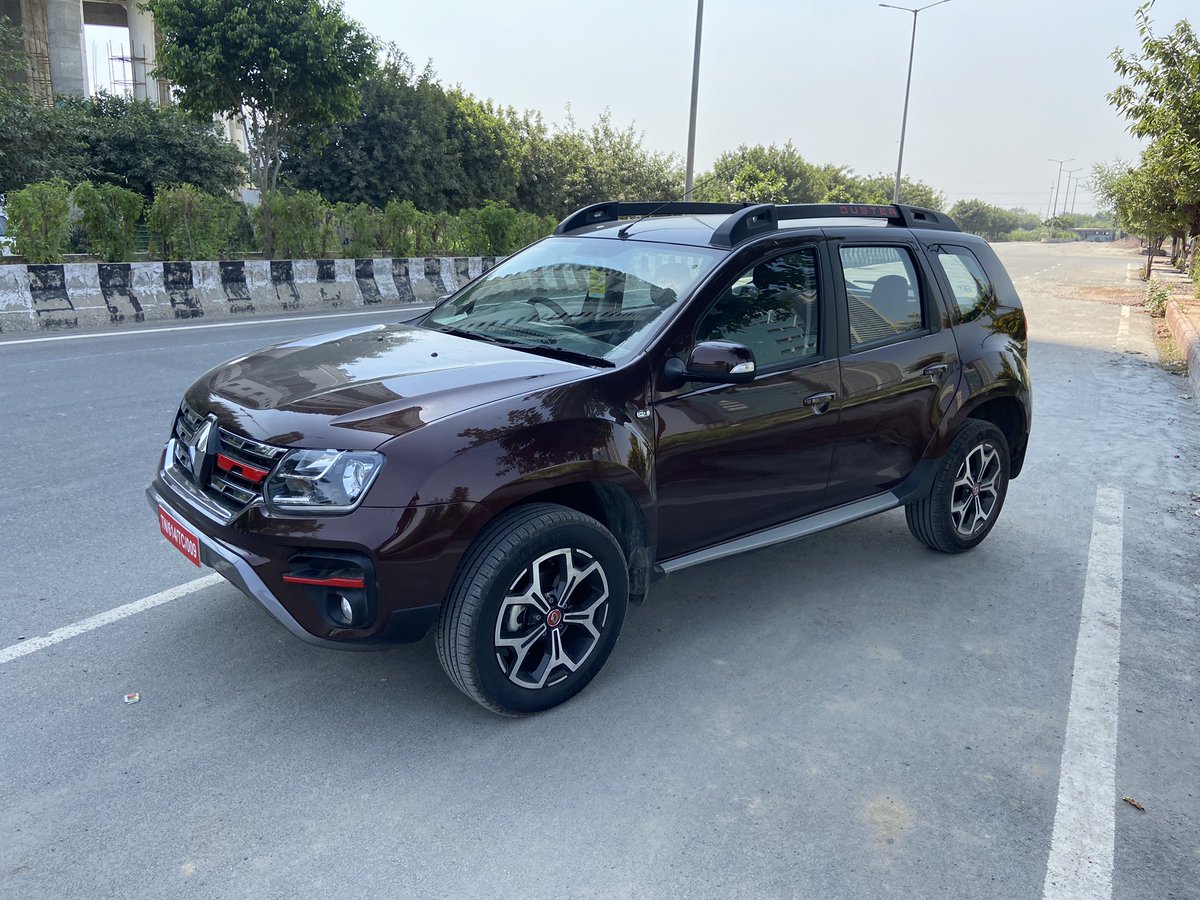 carblogindia's tweet photo. Our weekend was turbo-charged with the new @RenaultIndia Duster Turbo. We are driving the one with CVT. Gather all your doubts here so we can give you answers in our soon to come video! #renault #renaultduster #turbo @RenaultIndiaPR https://t.co/4NelMUdAg4